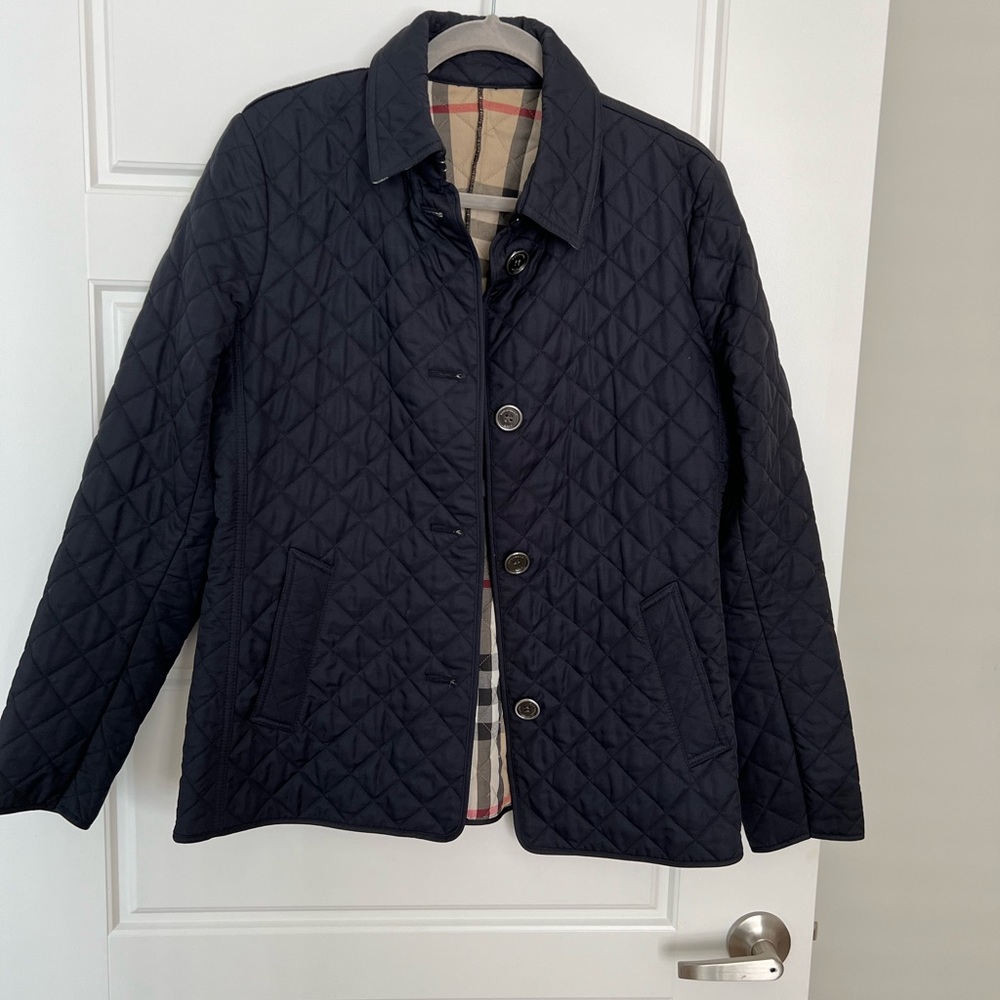 Burberry Brit Dark Blue Size M.
